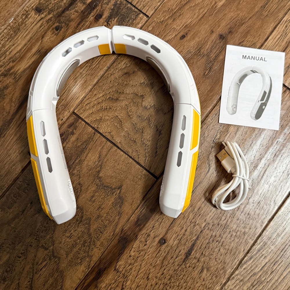 WXX Portable Neck Fan White Yellow Like New 6000mAh D26 Rechargeable